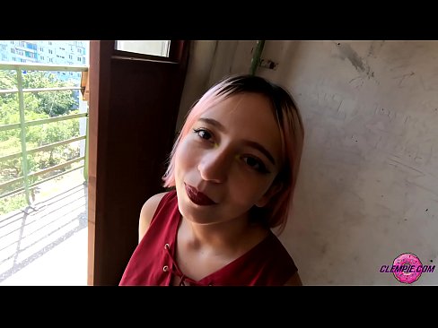 ❤️ Student Sensual xucla un desconegut a l'Outback - Cum a la cara Vídeo de sexe a nosaltres ❌❤